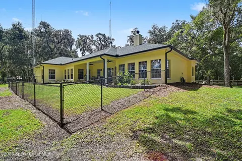 Exterior - 4405 Brighton Blvd, Mims, FL 32754 photo 7 of 10