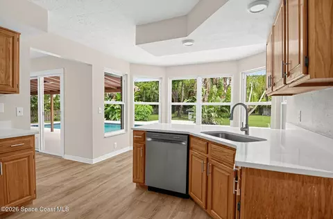 Kitchen - 2811 Ohio St, Melbourne, FL 32904 photo 1 of 4