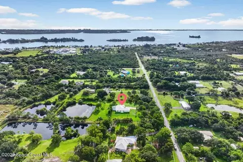 View/Area - 4630 Sand Point Rd, Grant, FL 32949 photo 6 of 7