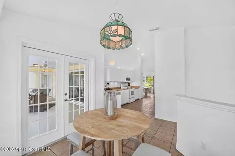 Dining - 4630 Sand Point Rd, Grant, FL 32949 photo 5 of 6