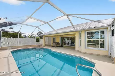 Exterior - 4630 Sand Point Rd, Grant, FL 32949 photo 6 of 16