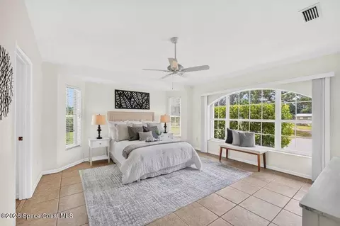 Bedroom - 4630 Sand Point Rd, Grant, FL 32949 photo 1 of 7