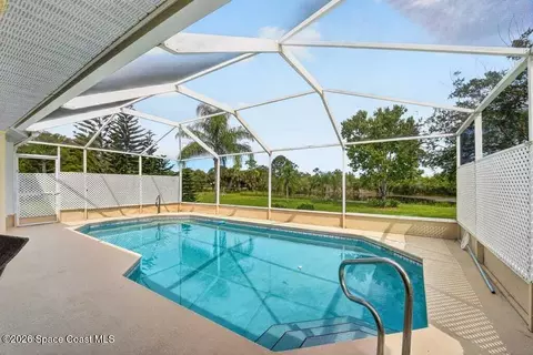 Exterior - 4630 Sand Point Rd, Grant, FL 32949 photo 8 of 16