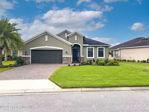 Exterior - 3202 Casterton Dr, Melbourne, FL 32940 photo 11 of 14