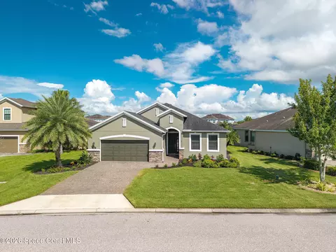 Exterior - 3202 Casterton Dr, Melbourne, FL 32940 photo 10 of 14