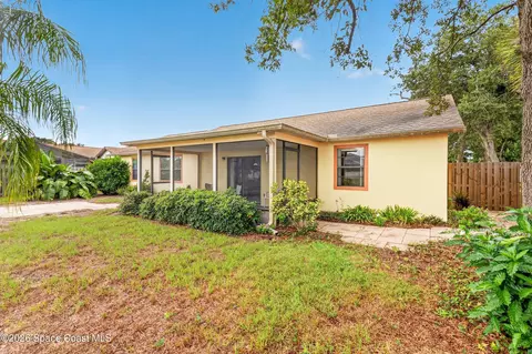 Exterior - 2265 Hickory Dr, Melbourne, FL 32935 photo 7 of 11
