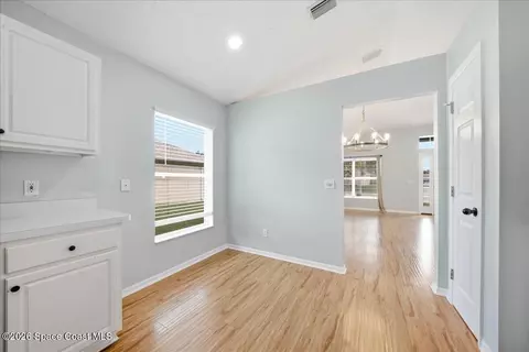 Entry Way - 4530 Decatur Cir, Melbourne, FL 32934 photo 2 of 3