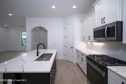 Kitchen - 7689 Allure Dr, Melbourne, FL 32940 photo 1 of 3