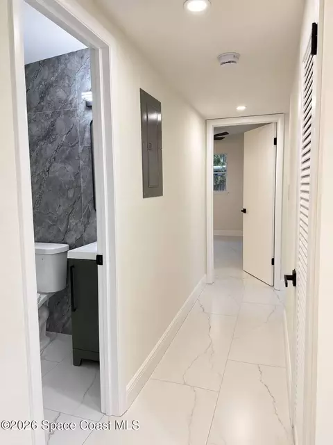Entry Way - 2647 Pepper Ave, Melbourne, FL 32935 photo 1 of 1