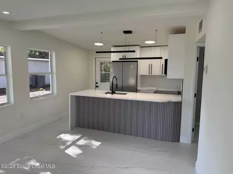 Kitchen - 2647 Pepper Ave, Melbourne, FL 32935 photo 3 of 5
