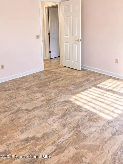 Bedroom - 2640 Forest Run Dr, Melbourne, FL 32935 photo 3 of 5