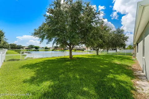 Exterior - 3211 Merrick Ave, Rockledge, FL 32955 photo 5 of 6