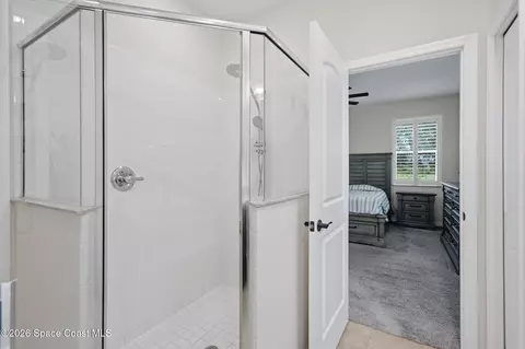 Bath - 5657 Tamarac Dr, Melbourne, FL 32940 photo 4 of 7