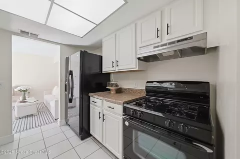 Kitchen - 182 Bluefish Pl, Rockledge, FL 32955 photo 1 of 2