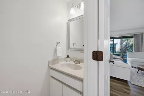 Bath - 182 Bluefish Pl, Rockledge, FL 32955 photo 1 of 4