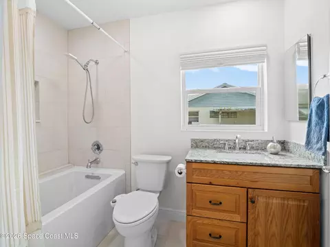 Bath - 807 Ballard Dr, Melbourne, FL 32935 photo 1 of 5