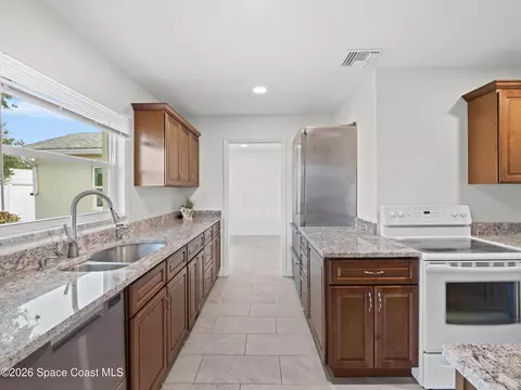 Kitchen - 807 Ballard Dr, Melbourne, FL 32935 photo 3 of 3