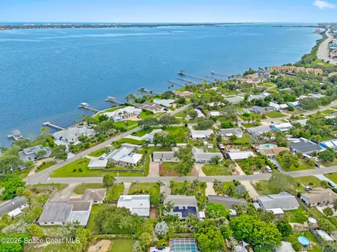 View/Area - 807 Ballard Dr, Melbourne, FL 32935 photo 3 of 5