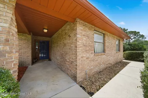 Exterior - 2785 Beran Ln, Malabar, FL 32950 photo 3 of 9
