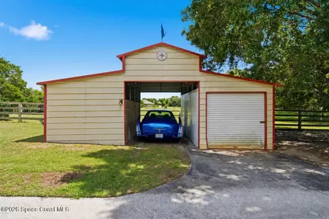 Exterior - 2785 Beran Ln, Malabar, FL 32950 photo 9 of 9
