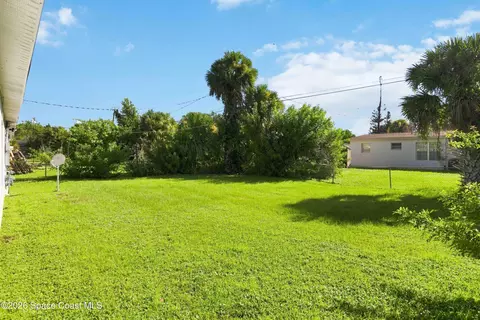 Exterior - 512 Lincoln Rd, Cocoa, FL 32926 photo 1 of 3