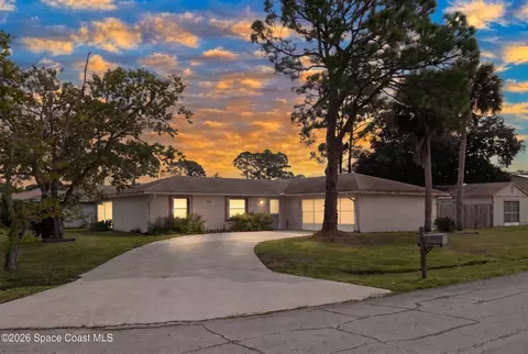 267 Aquarius Ave SE, Palm Bay, FL 32909