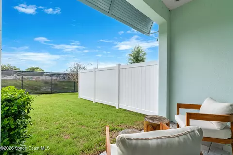 Exterior - 1390 Windchime Ln, Melbourne, FL 32935 photo 2 of 3