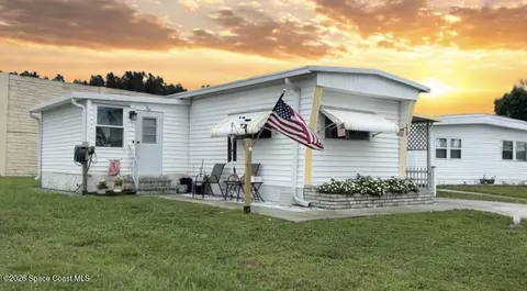 228 Holiday Park Blvd NE, Palm Bay, FL 32907