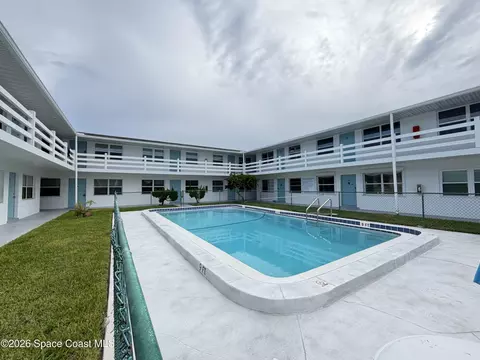 215 Circle Dr #3, Cape Canaveral, FL 32920