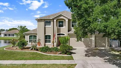 889 Woodbine Dr, Merritt Island, FL 32952