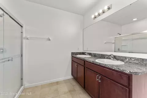 Bath - 2233 Mccormack Way, Melbourne, FL 32935 photo 2 of 2