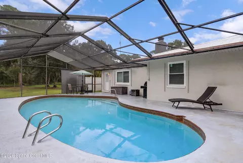 Exterior - 1911 Hurst Ct, Cocoa, FL 32926 photo 3 of 9