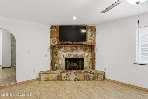 Living - 1911 Hurst Ct, Cocoa, FL 32926 photo 3 of 8