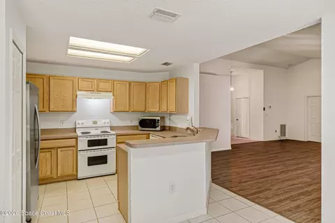 Kitchen - 3695 Laurens Ave, Malabar, FL 32950 photo 2 of 5