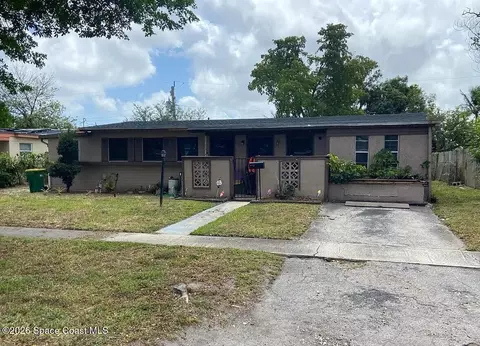 4910 NW 12th St, Lauderhill, FL 33351