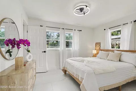 Bedroom - 990 Sparkman St, Melbourne, FL 32935 photo 3 of 5