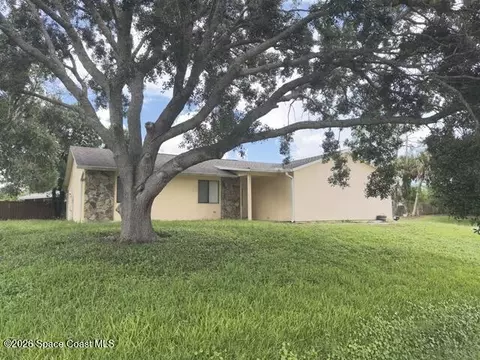 1200 Nienburg Ave NW, Palm Bay, FL 32907