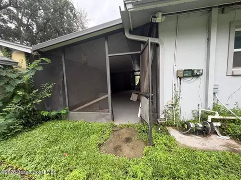 Exterior - 1790 Harlock Rd, Melbourne, FL 32934 photo 4 of 5