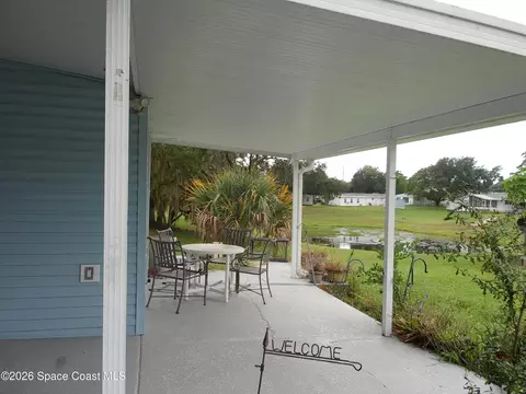 Exterior - 162 Florence Blvd, Debary, FL 32713 photo 4 of 8