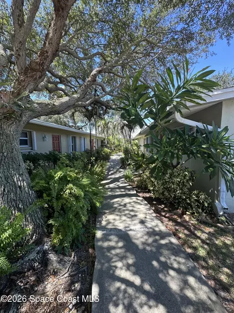 236 Woodland Ave #1, Cocoa Beach, FL 32931