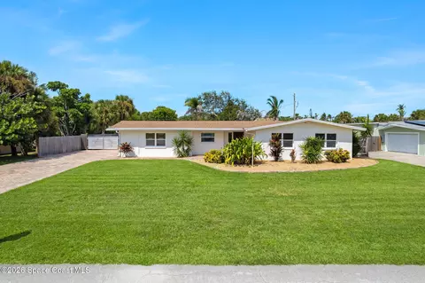 216 Deland Ave, Indialantic, FL 32903