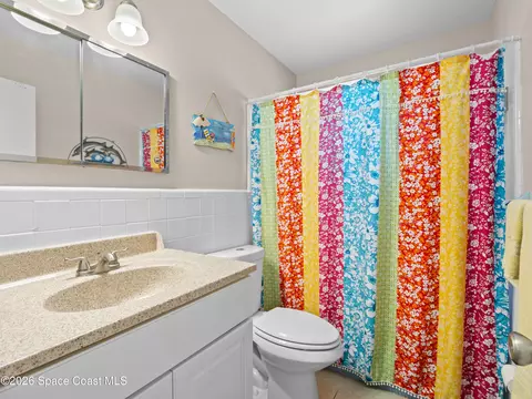 Bath - 761 Ixora Dr, Melbourne, FL 32935 photo 2 of 2