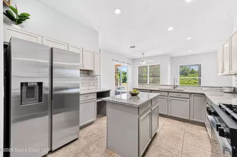 Kitchen - 2410 Summer Brook St, Melbourne, FL 32940 photo 1 of 5