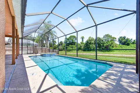 Exterior - 2410 Summer Brook St, Melbourne, FL 32940 photo 3 of 13