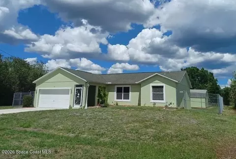 7034 Stacy Ln, Port Charlotte, FL 33981