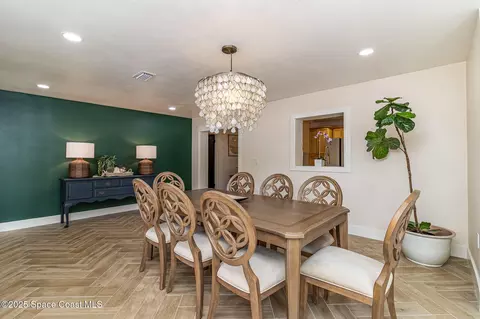 Dining - 2101 Lance Blvd, Cocoa, FL 32926 photo 3 of 3