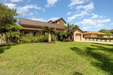 Exterior - 2101 Lance Blvd, Cocoa, FL 32926 photo 1 of 11