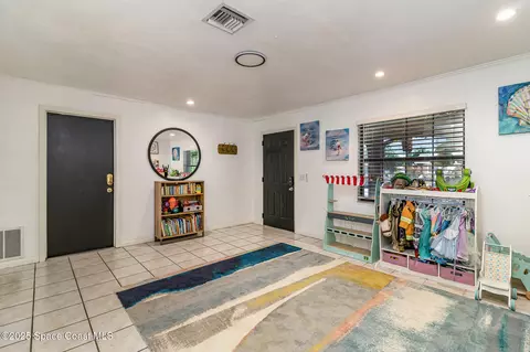 Entry Way - 2101 Lance Blvd, Cocoa, FL 32926 photo 2 of 2