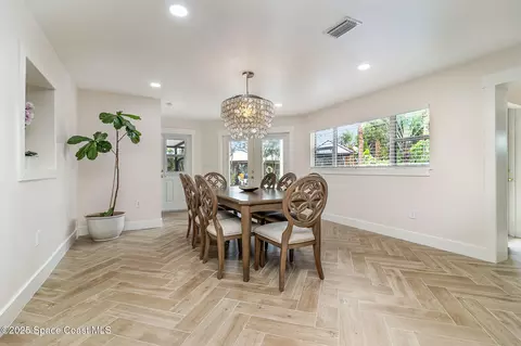 Dining - 2101 Lance Blvd, Cocoa, FL 32926 photo 1 of 3