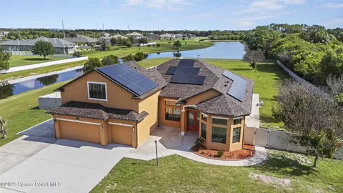 View/Area - 900 Hall Rd, Malabar, FL 32950 photo 1 of 8